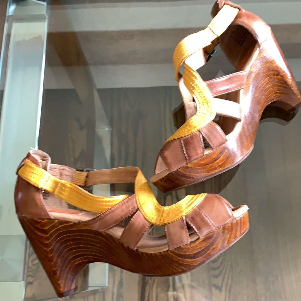NWOT Mix Mooz shoes size 7